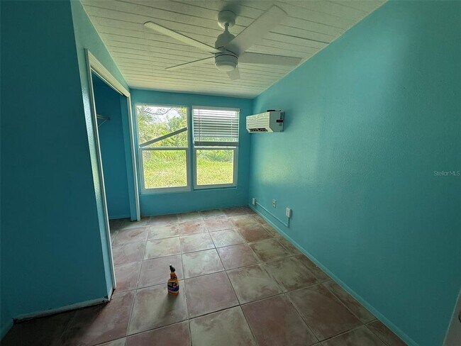 Building Photo - 21282 Coulton Ave