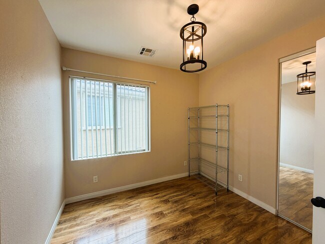 Building Photo - 11833 Arenoso Dr