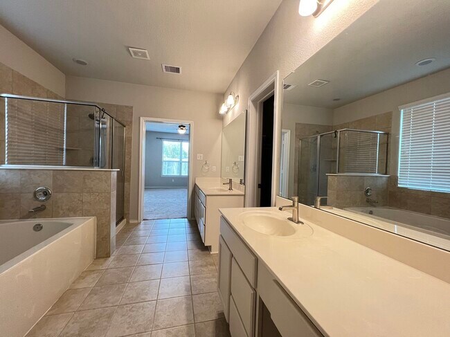 Building Photo - 2510 Northern Great White Ct