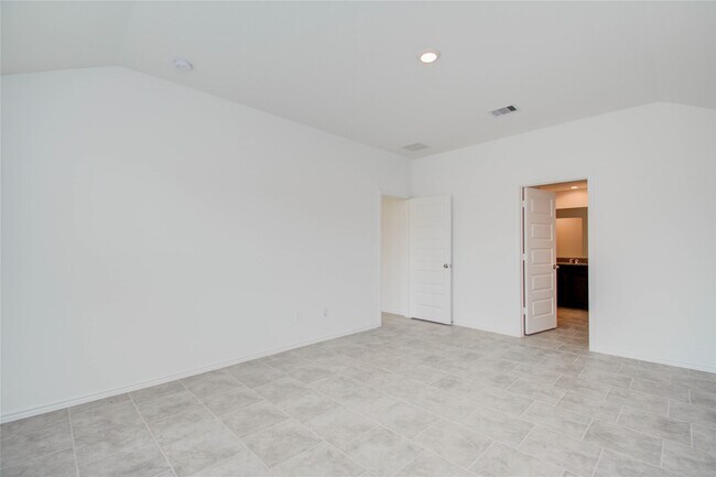 Building Photo - 1022 Cattle Chute Ct