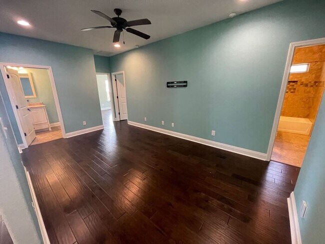 Building Photo - Gulf Breeze - Waterfront - East Bay - 4 Bedroom, 2.5 Bathrooms, plus office
