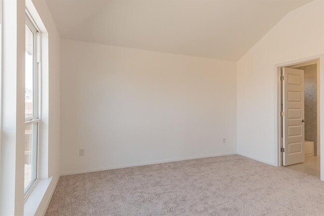 Building Photo - 110 Watercourse Wy