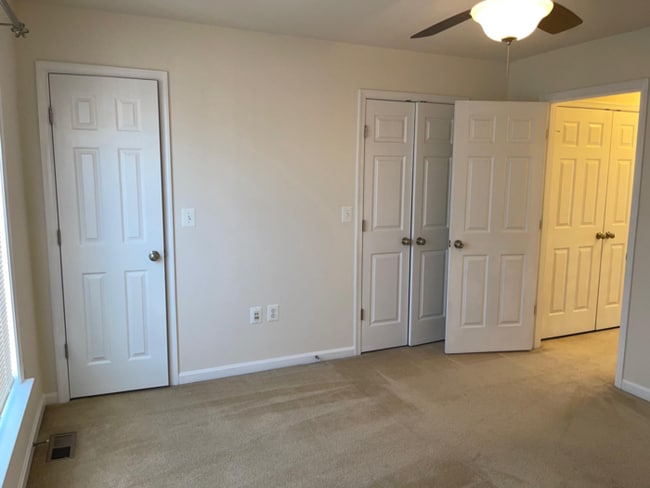 Building Photo - 15592 John Diskin Cir
