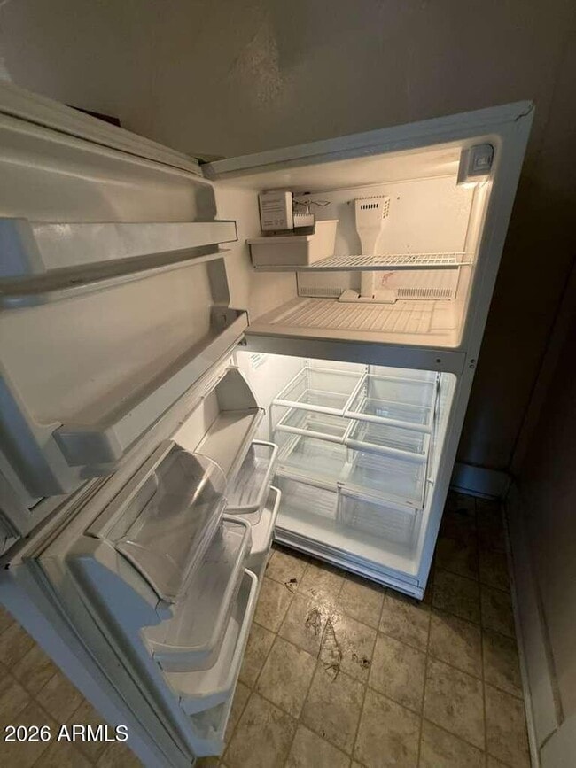 Building Photo - 1014 E 14th St