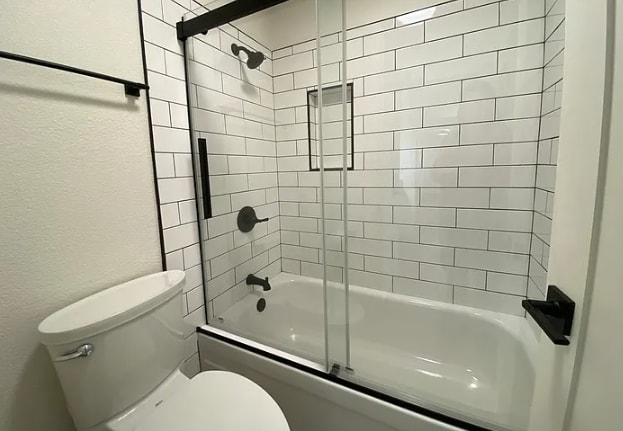 Building Photo - Charming 1bd/1ba Condo in Woodside HOA