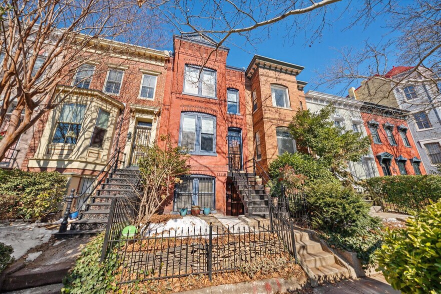Building Photo - 1514 Corcoran St NW
