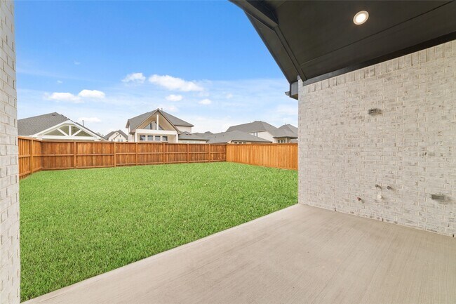 Building Photo - 5177 Enchanted Pne Ct