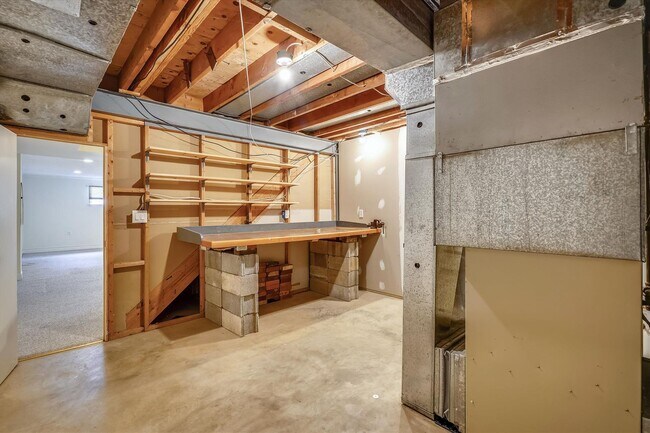 Building Photo - 11200 Powder Horn Dr