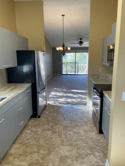 Building Photo - 2300 Coyote Creek Dr