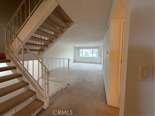 Building Photo - 28207 Ridgethorne Ct