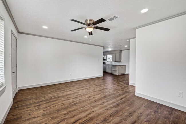 Building Photo - 1200 Cypress St