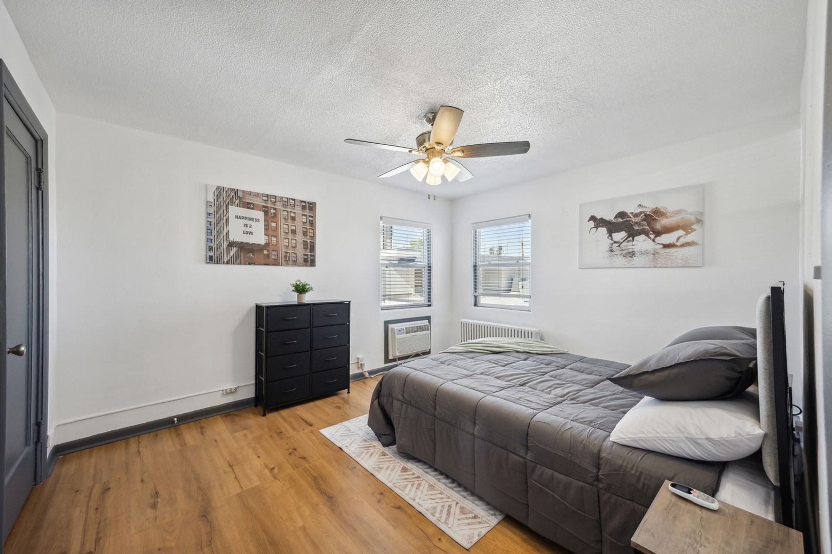 Building Photo - 3525 S Bannock St