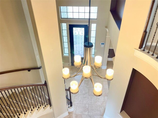 Building Photo - 8338 Sedona Ridge Dr