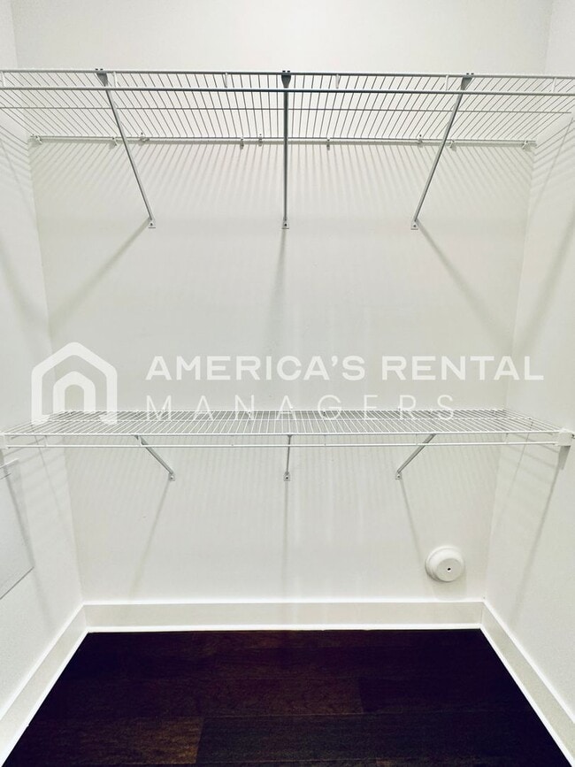 Building Photo - DEPOSIT PENDNG! Home for Rent in Vestavia Hills!!! Available to View with a 48-hour notice!