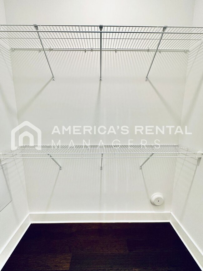 Building Photo - Home for Rent in Vestavia Hills!!! Available to View with a 48-hour notice!