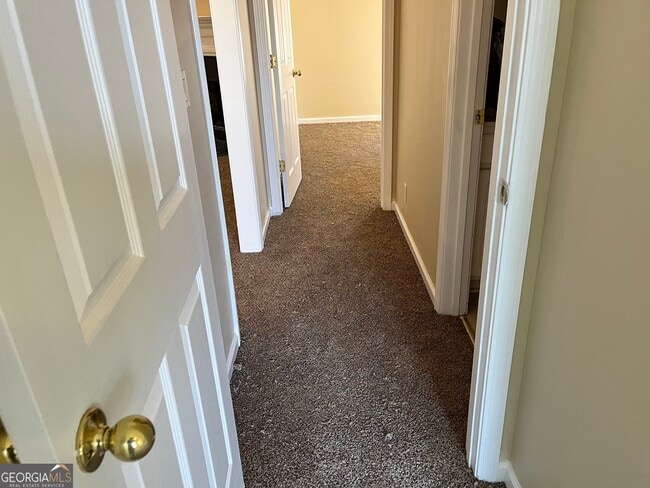 Building Photo - 99 High Pt N Dr