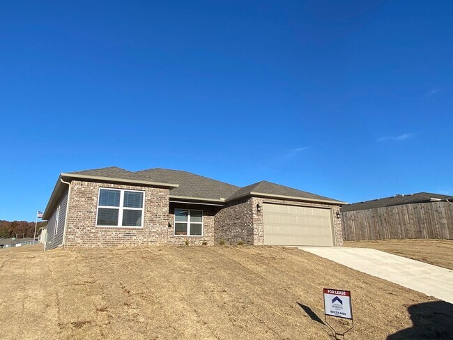 Building Photo - Now Pre-Leasing in Cedar Bluff — Stunning 4-Bed, 2-Bath Home You Don’t Want to Miss!