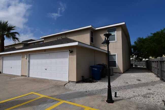 Primary Photo - 14861 S Padre Island Dr