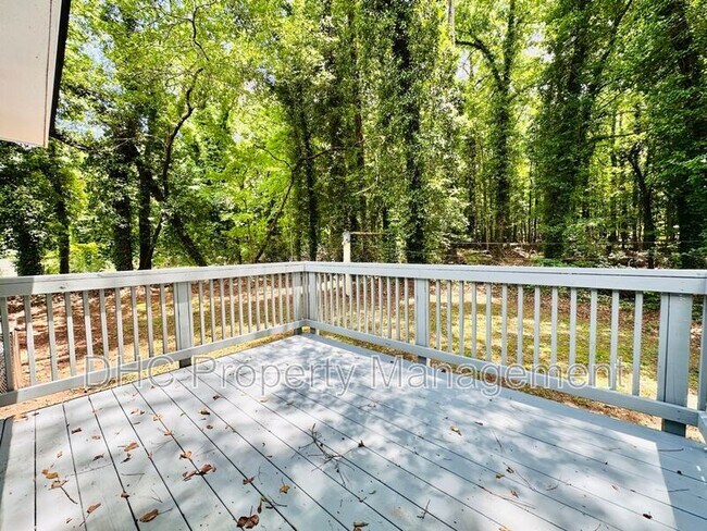 Building Photo - 3630 Boulder Park Dr SW