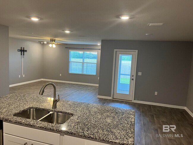Building Photo - 12920 Pr Fld Dr