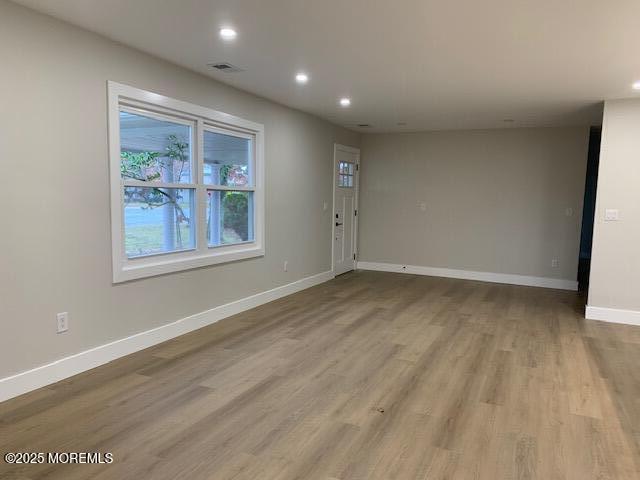 Building Photo - 170 Station Rd