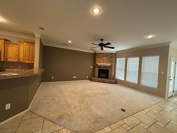 Building Photo - 3201 Southridge Ct