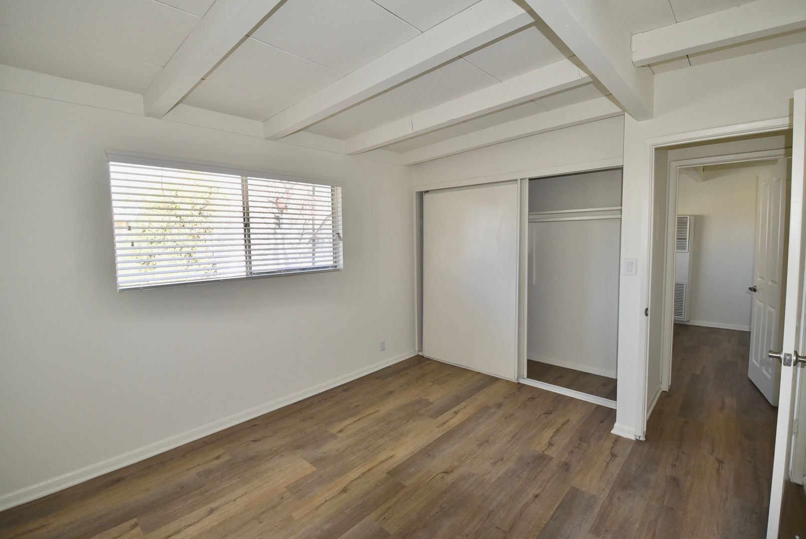 Building Photo - 6125 Whitsett Ave