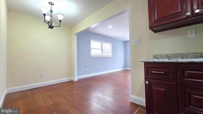 Building Photo - 361 David Hall Rd