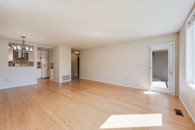 Building Photo - 4152 Providence Point Dr SE