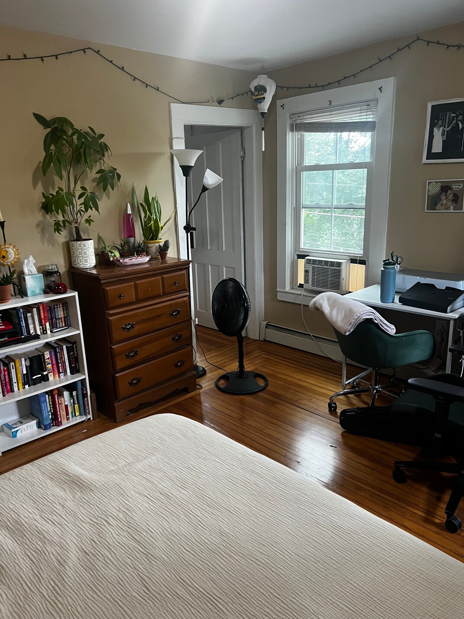 Building Photo - 147 Woodlawn Ave