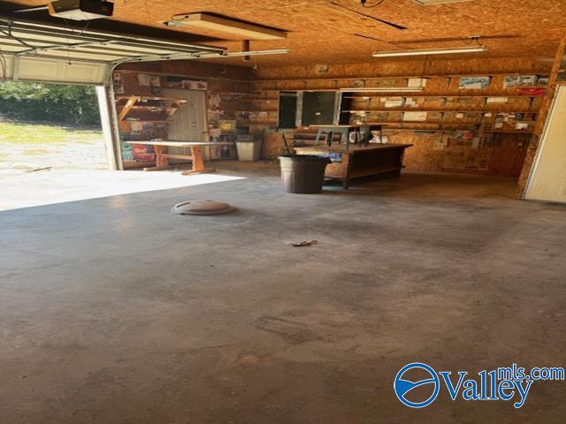 Building Photo - 20220 E Limestone Rd