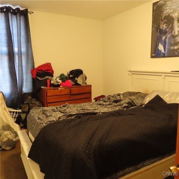 Building Photo - 540 Teall Ave