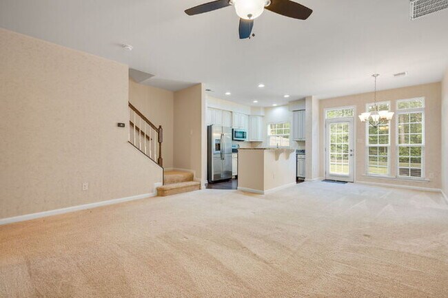 Building Photo - 3 Bedroom Townhome in Mechanicsville – $2,400/mo