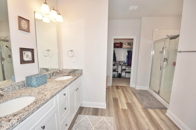 Building Photo - 4858 Sweetspire Dr