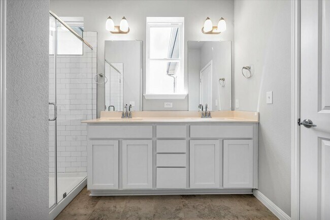 Building Photo - 9015 Cattle Baron Path