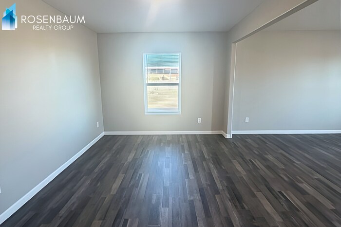 Building Photo - 8764 W Reventon Dr