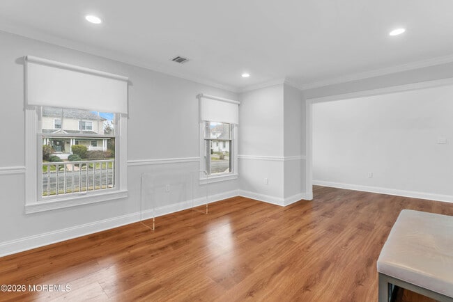 Building Photo - 7 Anderson St