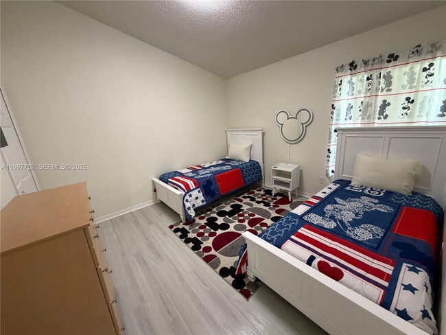 Building Photo - 2515 La Jolla Trail