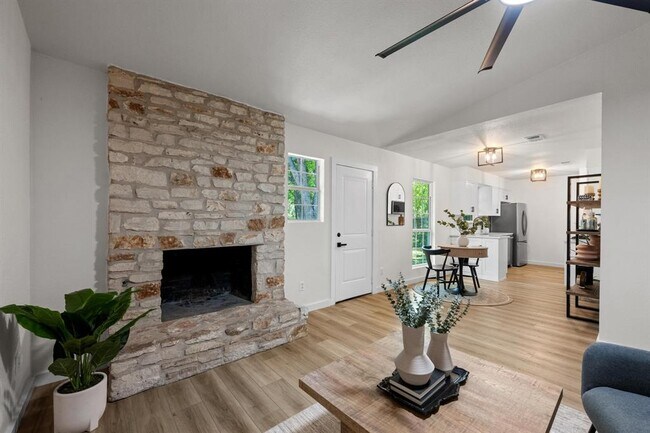 Building Photo - 7002 Teaberry Dr