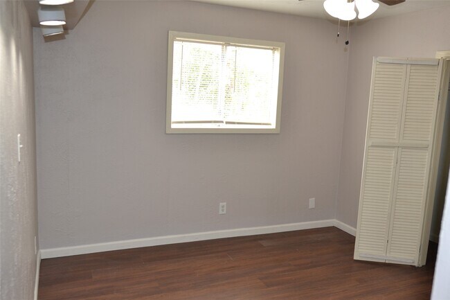 Building Photo - 12023 Woolford Dr