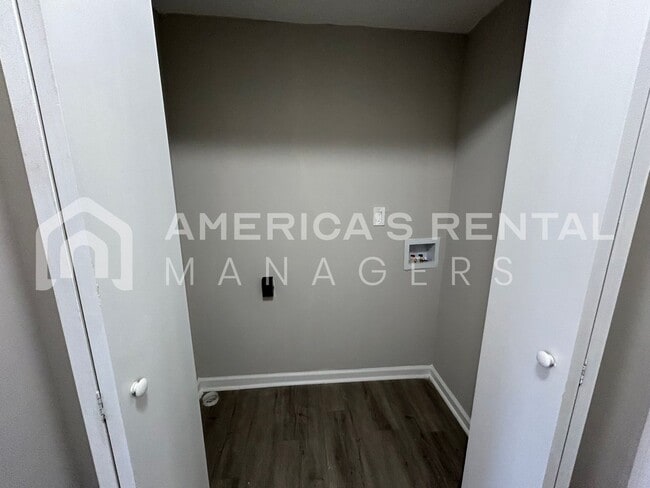 Building Photo - MOVE IN SPECIAL!!! - Home for rent in Adamsville! - Sign a lease by 7/15/26 to get ONE MONTH FREE!!!