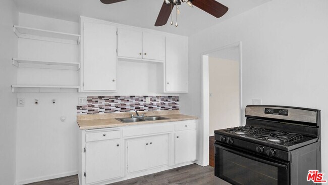 Building Photo - 1423 Martin Luther King Jr Ave