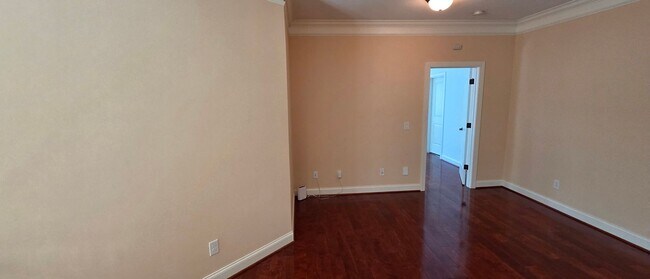 Building Photo - Executive home in Lewisville gated community