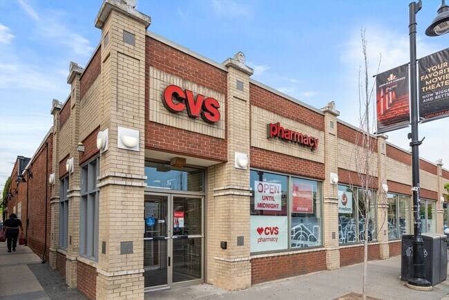 Building Photo - 40 Centre St