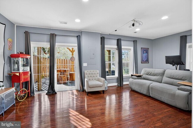 Building Photo - 4460 Black Ironwood Dr