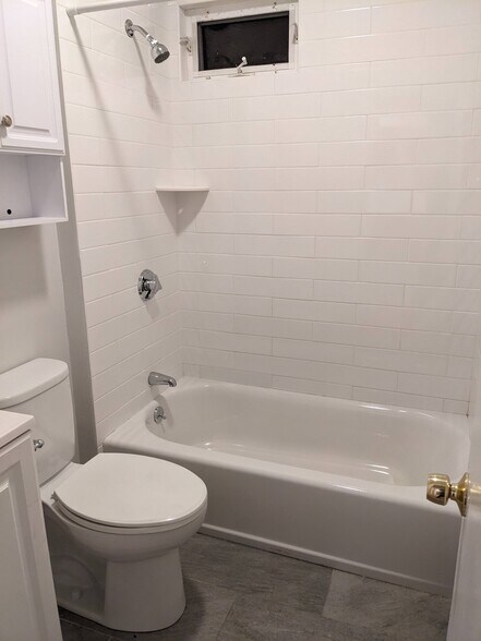 Building Photo - 25 Moreland St