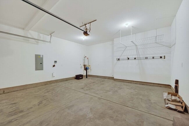 Building Photo - Beautiful 4-Bedroom Camas Home on Quiet Cul-de-Sac | Built in 2020 | Private Backyard