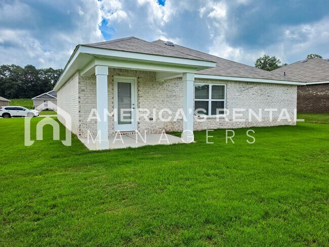 Building Photo - 124 Jonboy Ave