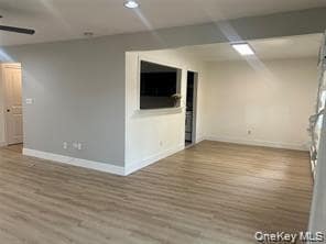Building Photo - 13 Darian Ct