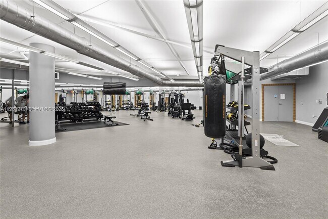 Building Photo - 253 NE 2nd St